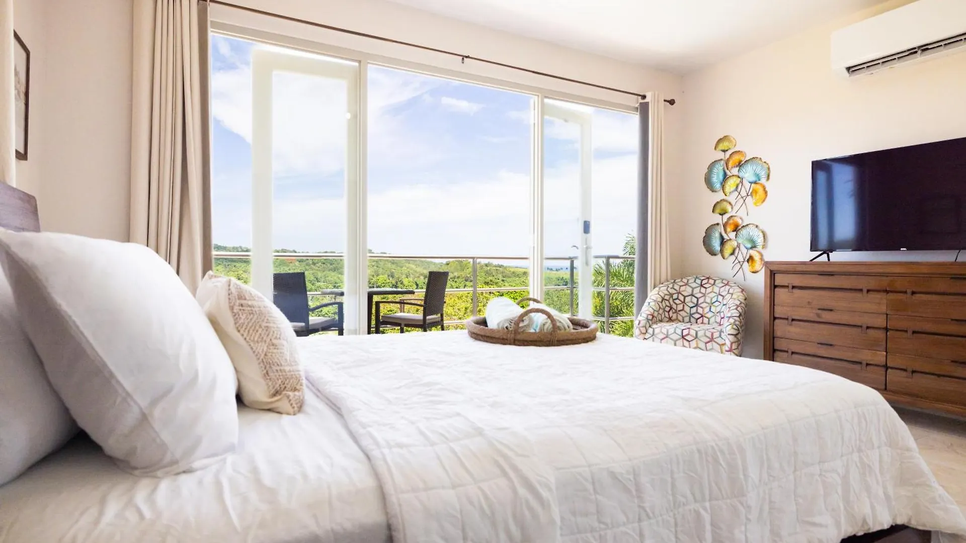 Rincon View Suites Matias Apartment