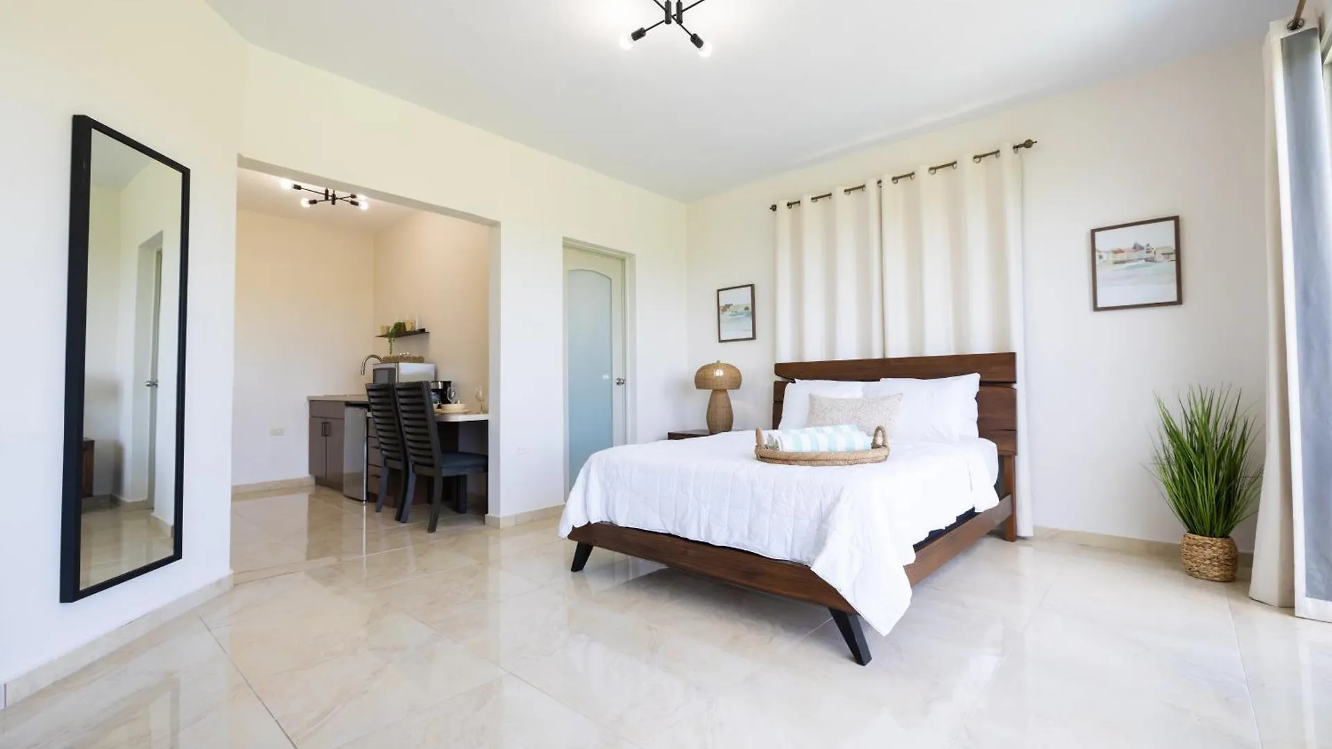 Rincon View Suites Matias Apartment