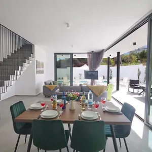 Elite Pearl Villa Protaras